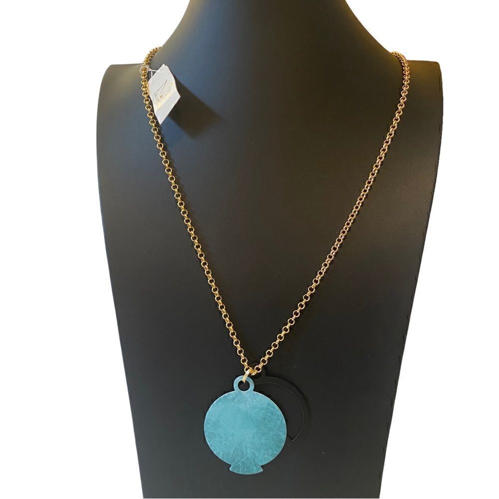 NDE Collection Abstract Multi-Colored Lightweight Pendant on Long Chain. - Picture 4 of 7